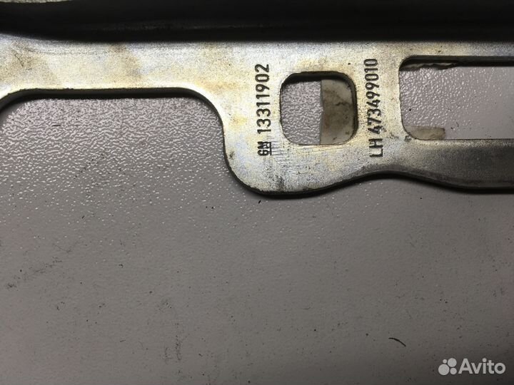 Петля капота левая / opel Corsa-D 07