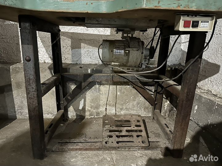 Швейная машинка