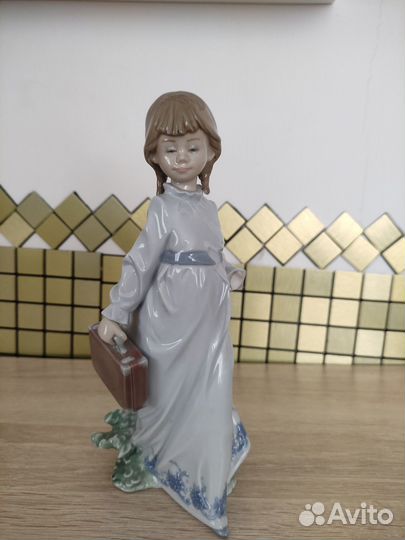 Статуэтка Lladro под реставрацию