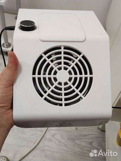 Вытяжка пылесос для маникюра б/у