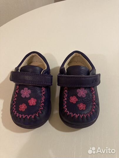 Туфли на девочку clarks