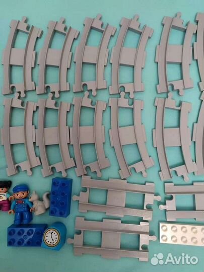 Lego duplo поезд 10874 и набор доп. рельсов 10892