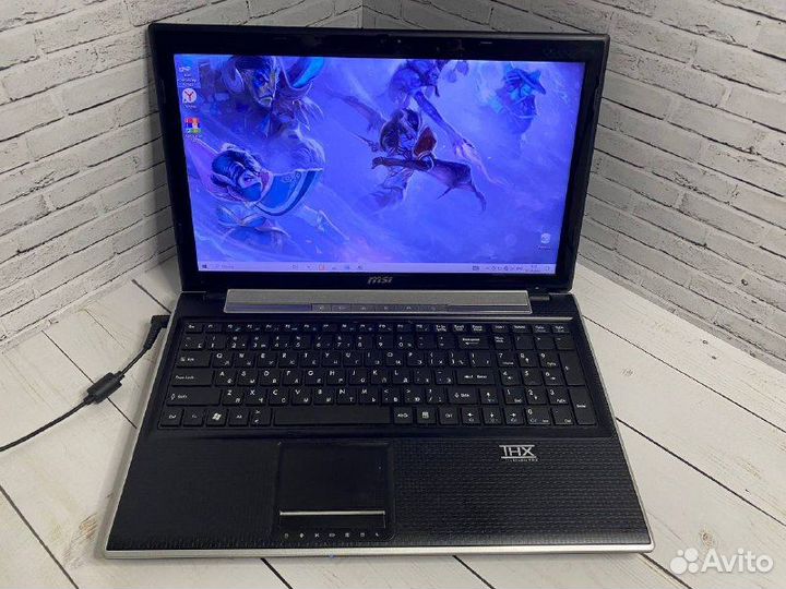 Производительный ноутбук MSI SSD