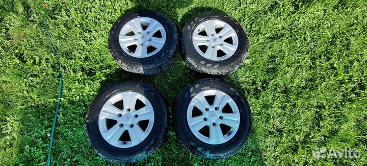 R16 Pirelli Scorpion Verde All Season 215/65, PCD 5x139.7 DIA 98