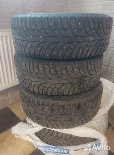 Nokian Tyres Hakkapeliitta 5 215/60 R16 99T