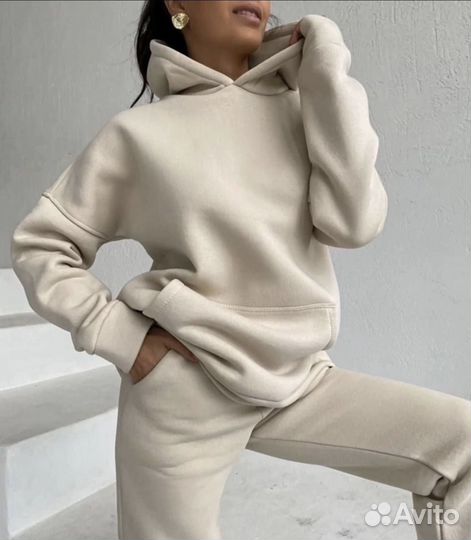 Спортивный костюм новый