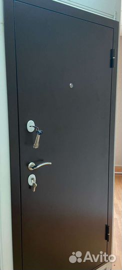 Дверь входная квартирная