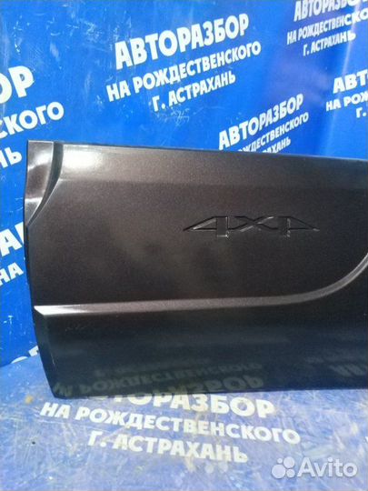 Накладка на дверь Chevrolet Niva внедорожник 2123