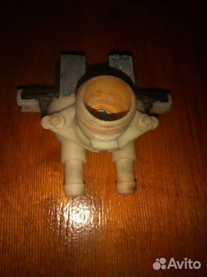 Клапан заливной для стиралки