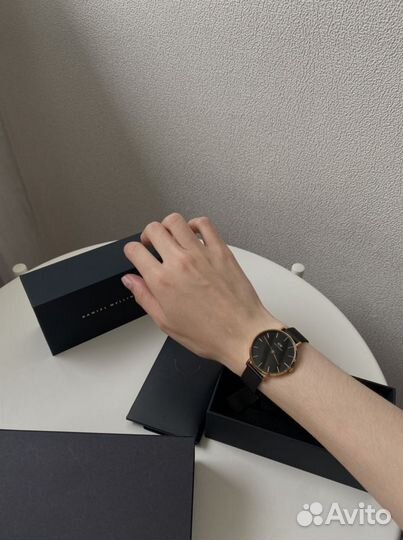 Часы daniel wellington