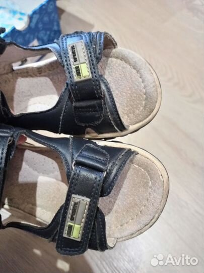 Сандалии на мальчика 29