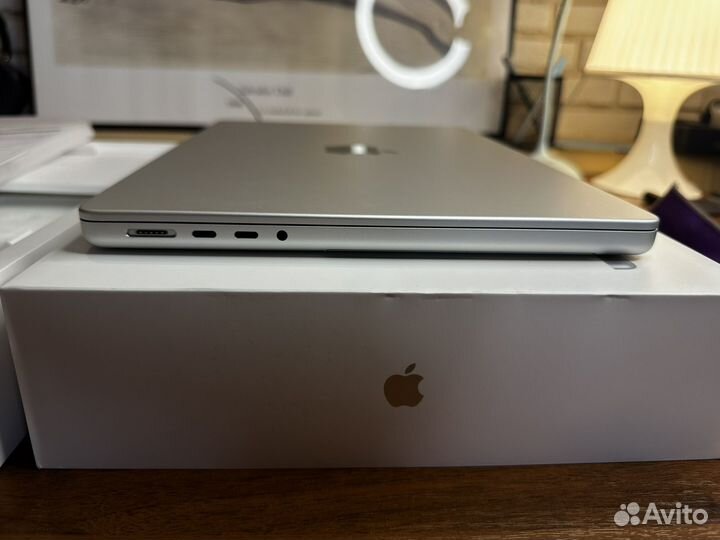 MacBook Pro 14 2021 M1 Pro 16GB/1Tb/Slv/Чек/Идеал