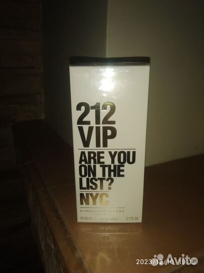 Carolina herrera 212 VIP Оригинал