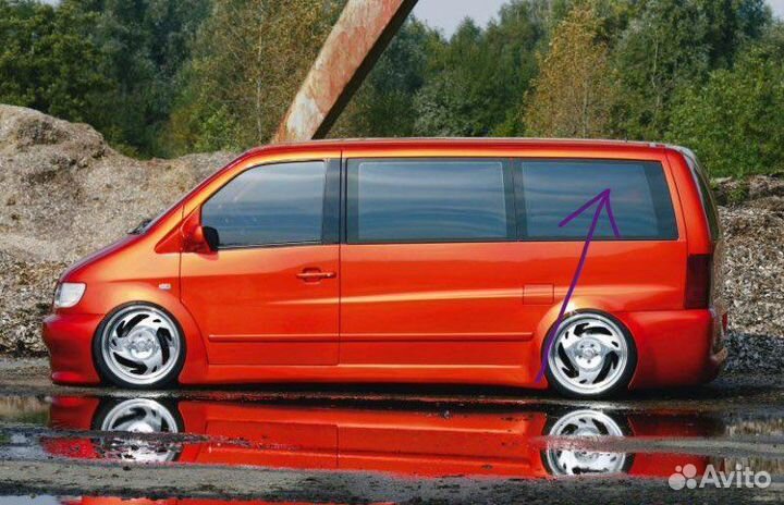 Стекло боковое на Mercedes benz vito 638 тонирован