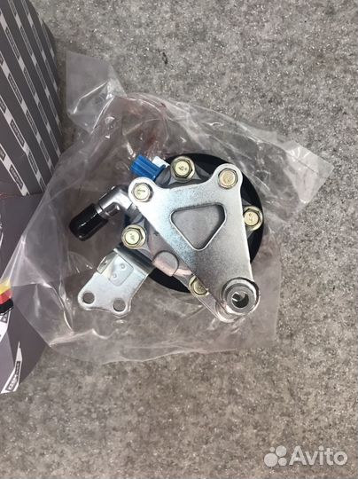 Насос гур Nissan Murano Z51 Tiana J32