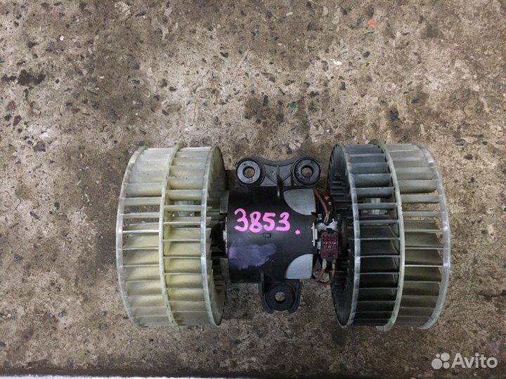 Моторчик отопителя печки Mercedes Viano W639 03-14