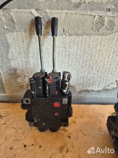 Распределитель на т 25-т 30