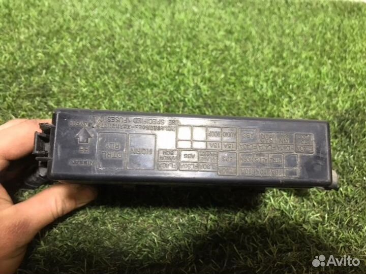 Блок предохранителей Nissan Note E11 2010