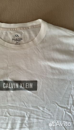 Calvin klein футболка размер S