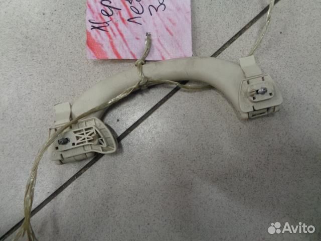 Ручка внутренняя потолочная задняя левая Mercedes