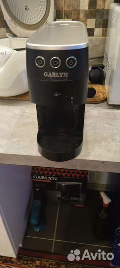 Капсульная кофемашина новая