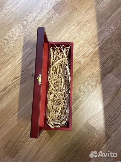 Подарочная деревянная коробка для вина