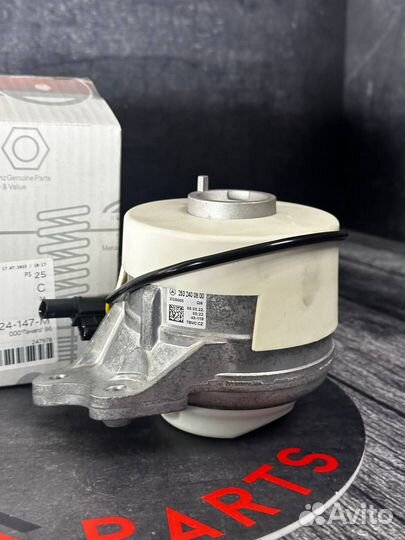 Опора двигателя Mercedes A2532400800/А2532400800