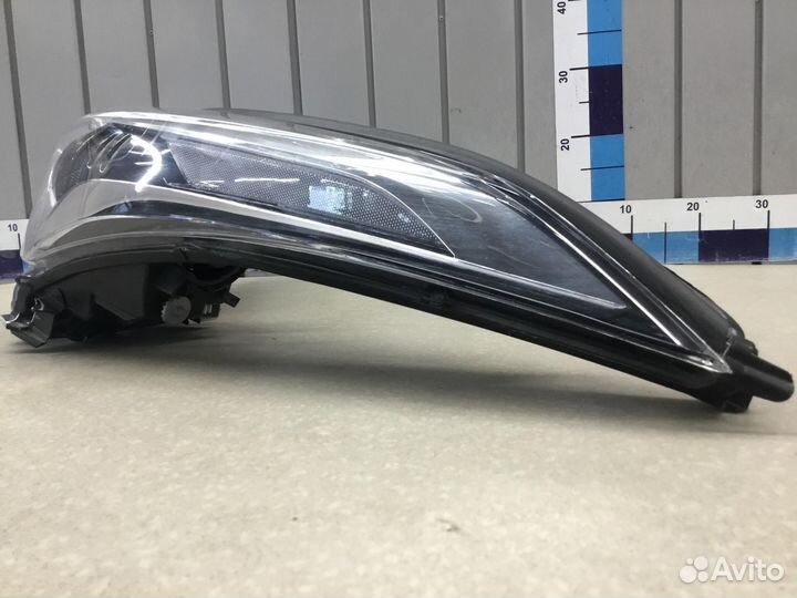 Фара левая Toyota C-HR 2017