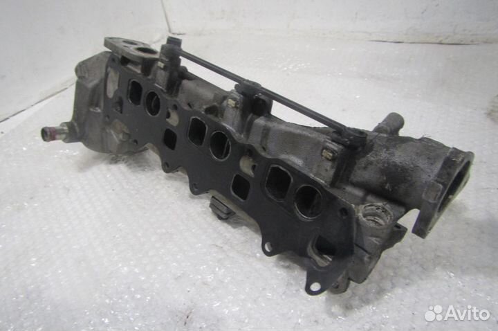 Впускной коллектор