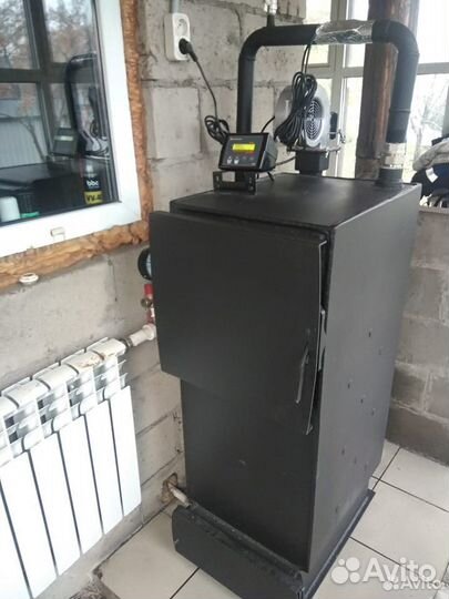 Котёл полуавтоматический Burima Carbon 200