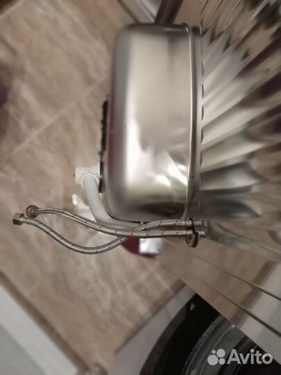 Раковина мойка на кухню бу с краном