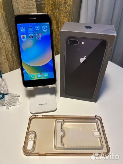 iPhone 8 Plus, 64 ГБ