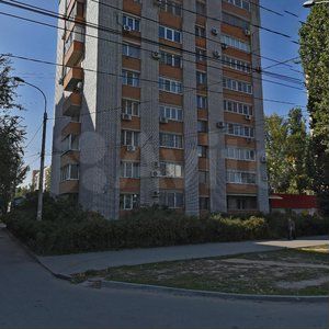 4-к. квартира, 127 м², 2/10 эт.