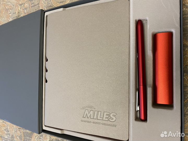 Подарочный набор ежедневник ручка повербанк