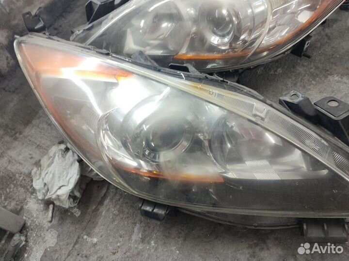 Фары мазда 3