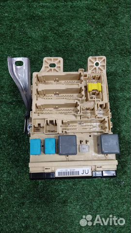 Блок предохранителей салонный Lexus RX400H 2007