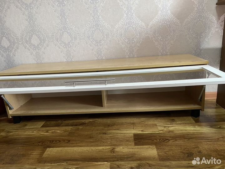 Тумба под телевизор