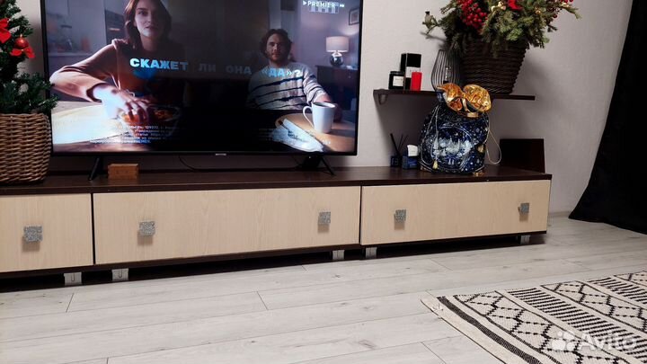 Стенка в гостиную