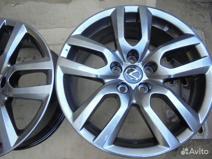 Оригинальные литые диски Lexus NX 7,5J R18 et35