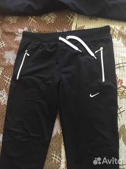 Спортивный костюм