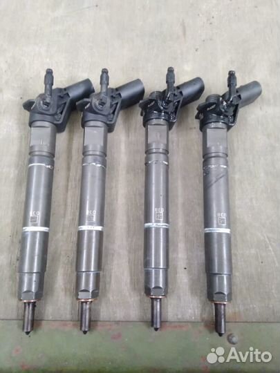 Мерседес спринтер.A6460700300.дизель форсунка