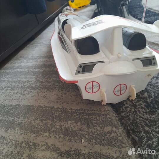 Игрушечный скоростной катер б.у
