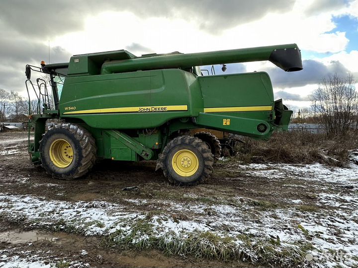 Комбайн John Deere W540, 2011