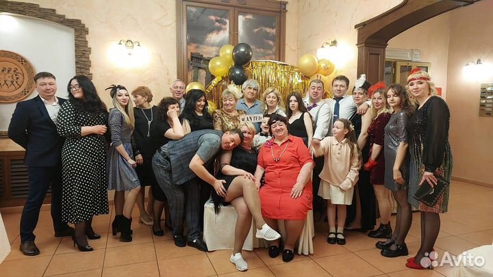 Ведущий и диджей