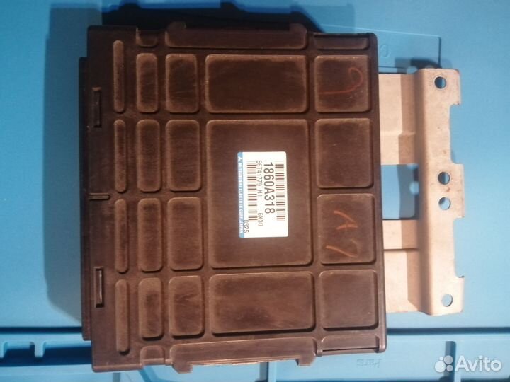 Эбу Mitsubischi Lancer