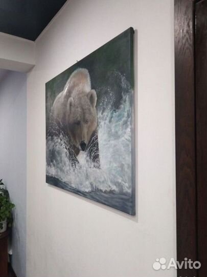 Картина,Медведь у воды ''