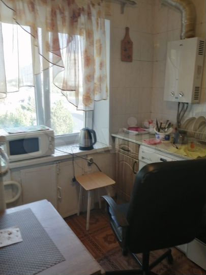 2-к. квартира, 44 м², 3/3 эт.