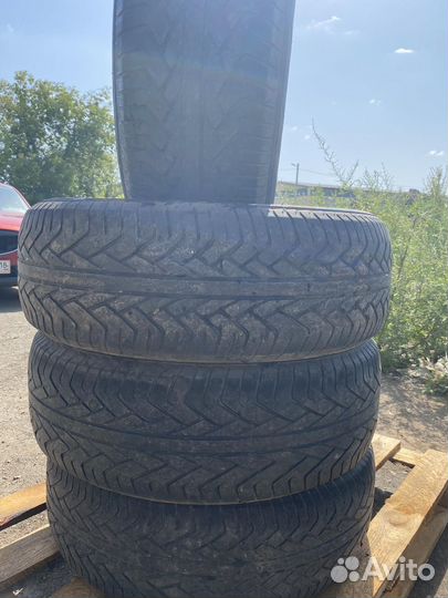 Yokohama Advan ST V802 235/65 R17 108W