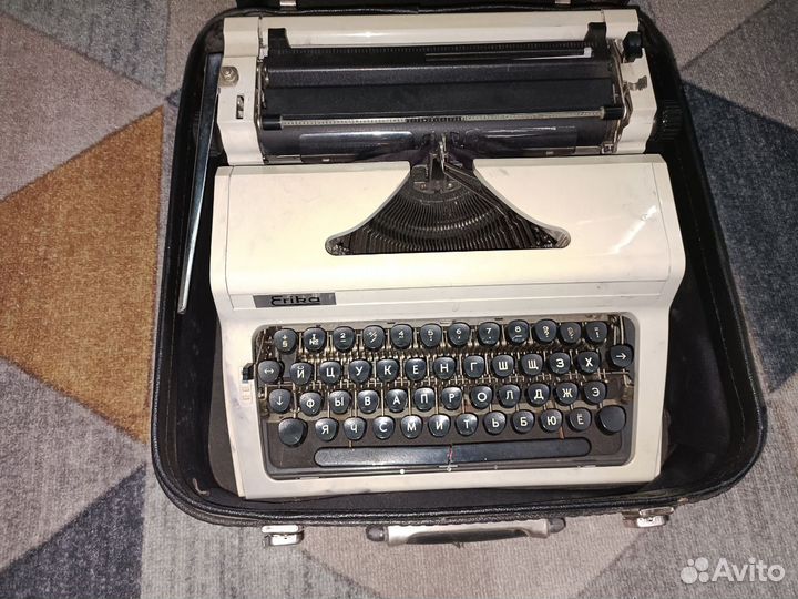 Печатная машинка erika mod.100