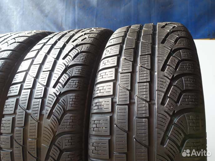 Pirelli Winter Sottozero 240 Serie II 225/45 R18